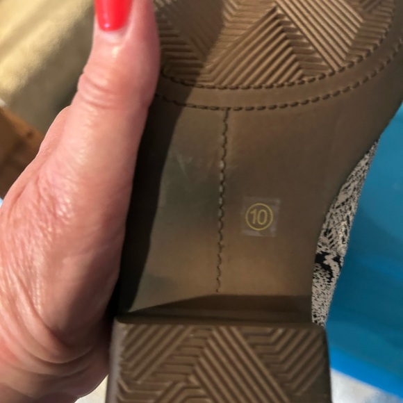 Snakeskin Ankle Boots - Picture 5 of 7